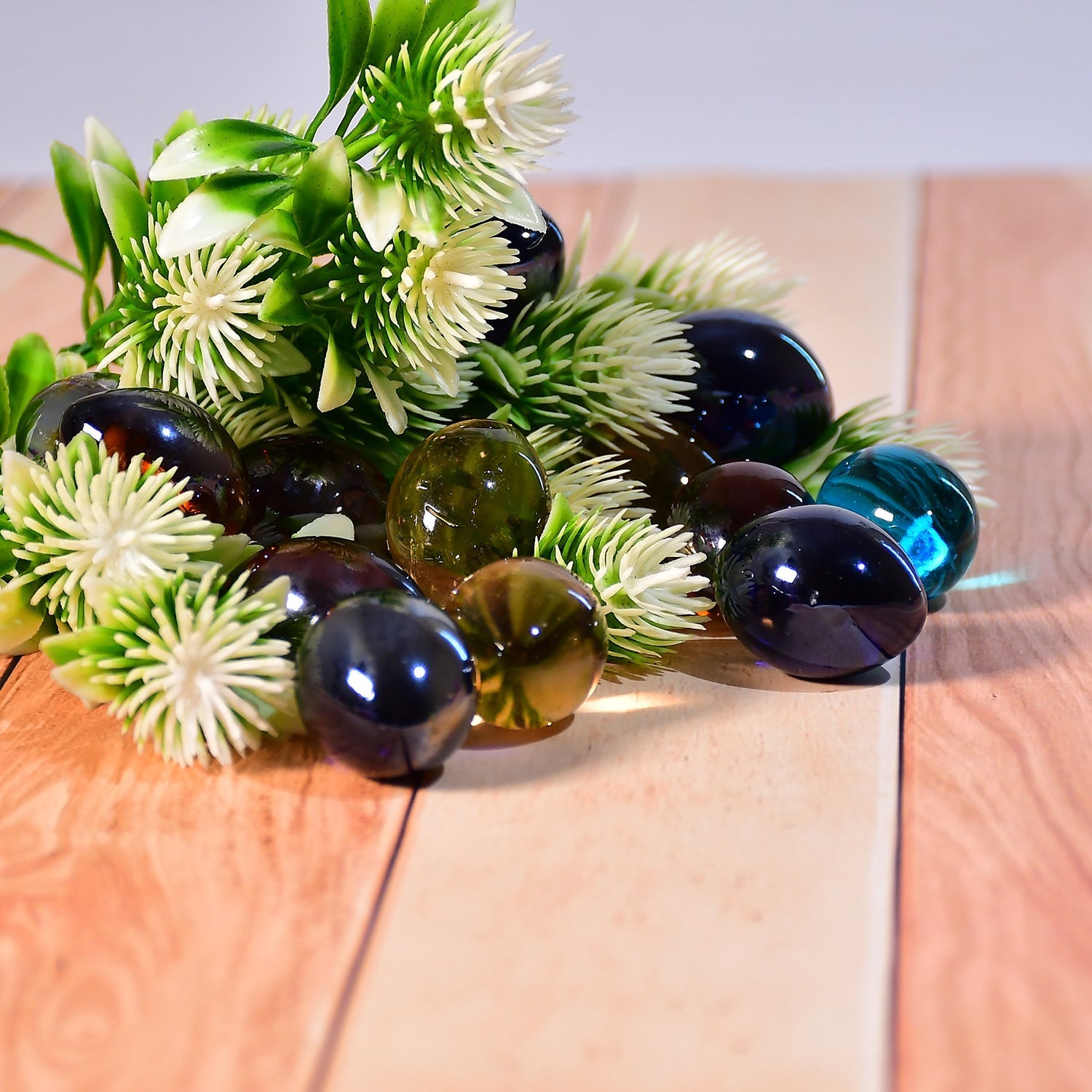 Glass marbles for decorative use Glass marbles for decorative use